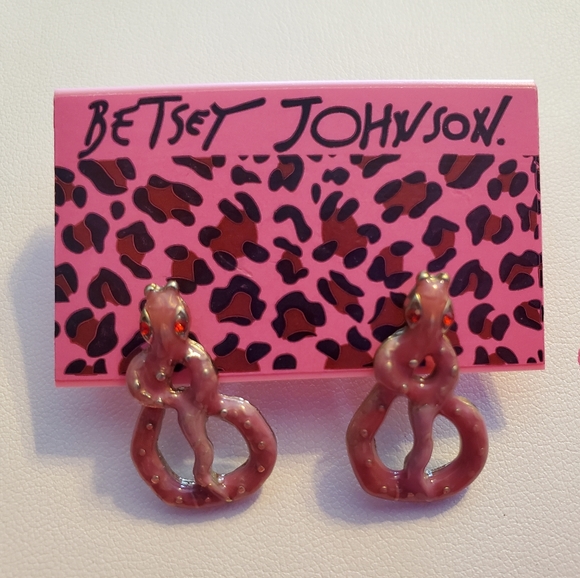 Betsey Johnson 3 Piece Set Snake & Flower Necklace & Earrings - Picture 8 of 11